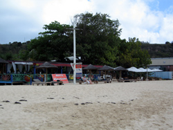 Road Bay: la spiaggia ed i ristoranti
