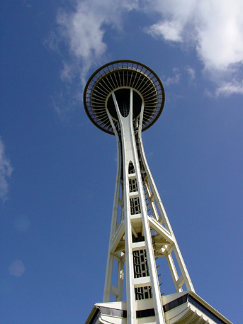 Lo Space Needle