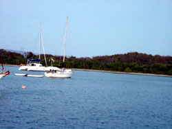 Trellis Bay: barche alla fonda.