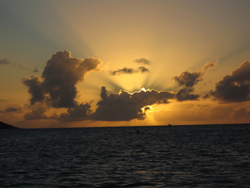 Road Bay: tramonto e kayak