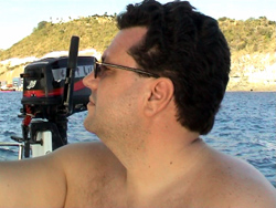 Ingresso in Philipsburg Bay: il Capitano attento alle boe.