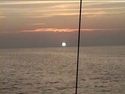 Il sole sorge alle Pontine