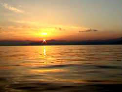 Spettacolare alba sulla costa del Cilento
