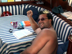 Max dedito alle letture