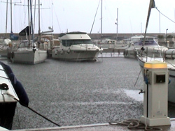 Acqua a catinelle