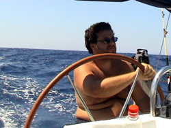 Verso Capo Corso: Max al timone