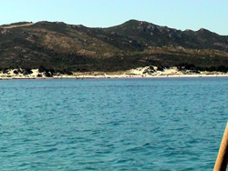 Capo Comino: la spiaggia